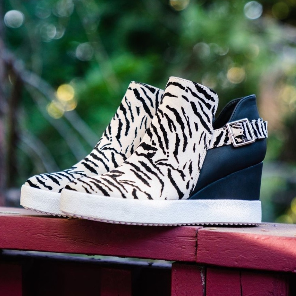 Zebra sneaker wedge